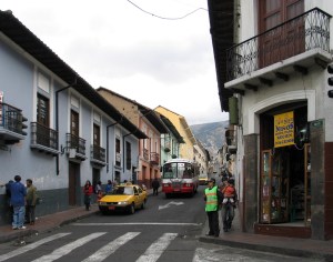 Street_in_quito-ecuador