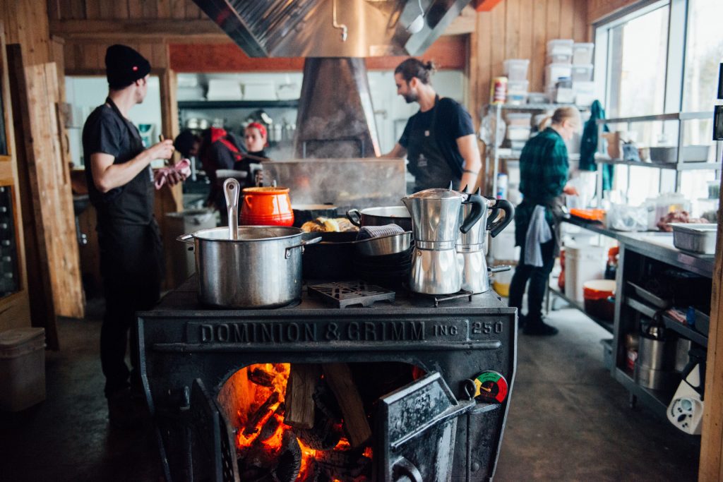 Cabane d’à côté. Foto por Alison Slattery