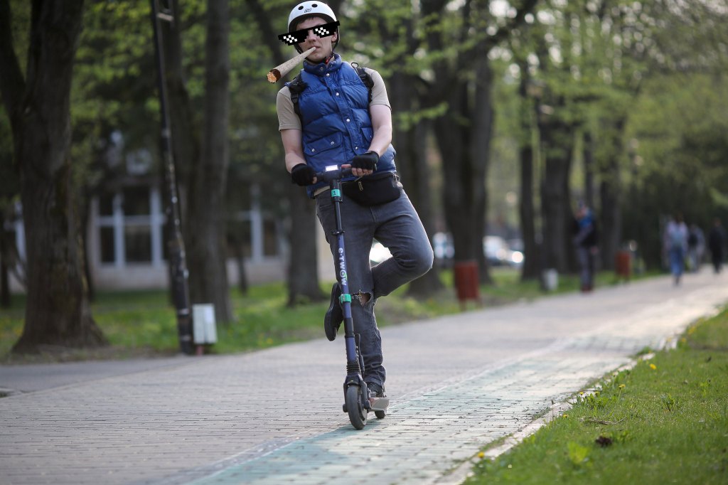 M-am plimbat cu trotinetele gratuite ale Primăriei din Timișoara și am văzut viitorul