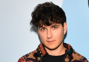 ezra koenig vampire weekend