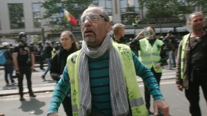 Police fired tear gas on protestors in Paris, but Yellow Vests hope that will help their cause