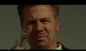 Doug Pitt en comercial de cerveza