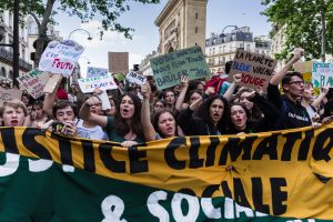 Des jeunes manifestants