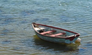 sea-boat-old-canoe-vehicle-blue-1267024-pxhere