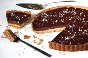 Crostata senza glutine cioccolato e burro d'arachidi