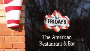 tgi friday's bar and restaurant