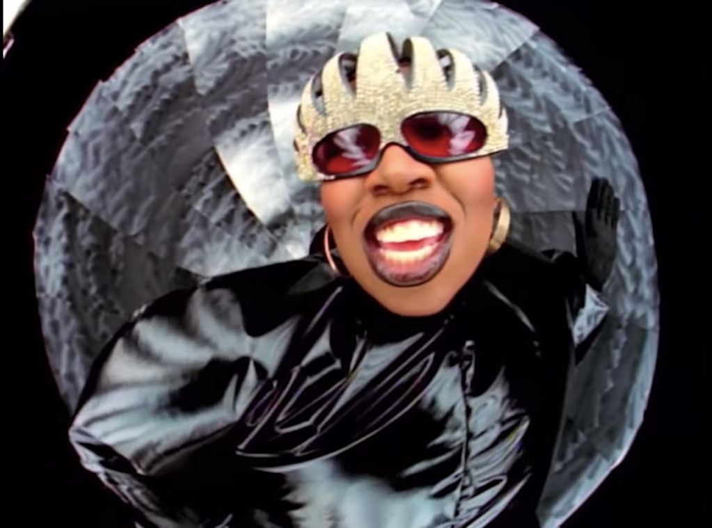 Missy Elliott the rain video