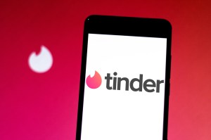 aplikasi tinder di iphone