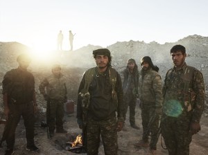 Foto’s van de menselijke kant van de Koerdische strijders in Syrië en Irak