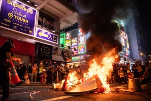 “Fuck Your Mother:” Hong Kong Protesters Are Furious With Police — And Letting Them Know It