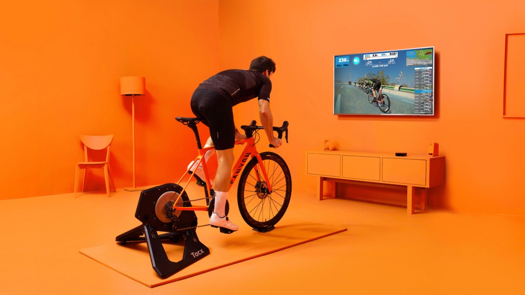 Hacker Discovers Way to Cheat in Zwift the Virtual Bike Racing Exercise Game