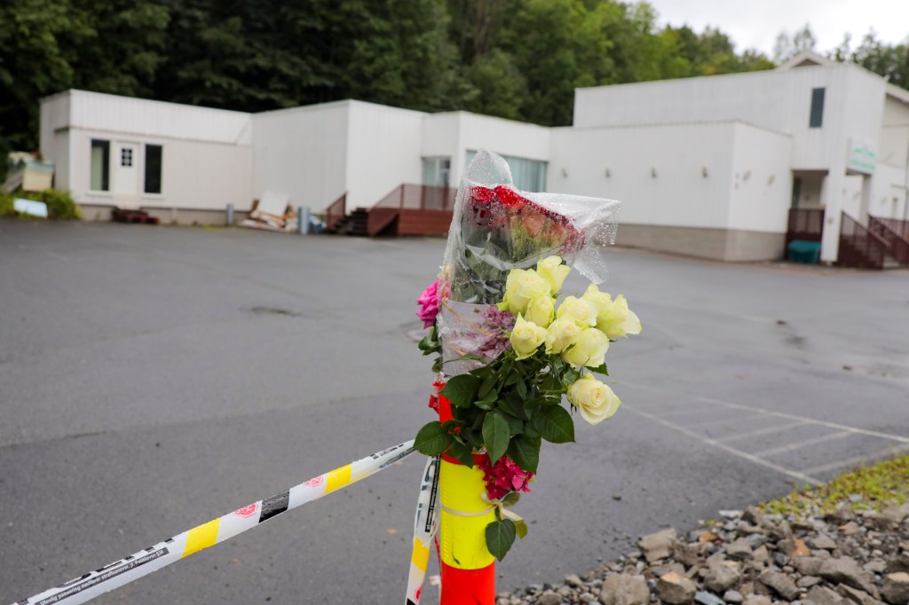 norway mosque shooting