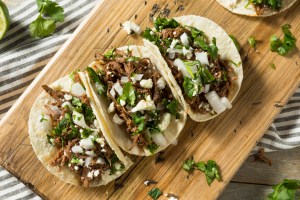 Un hombre murió después de participar en un concurso de comer tacos