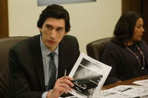 Mira a Adam Driver investigar el programa de torturas de la CIA en el trailer de 'The Report'