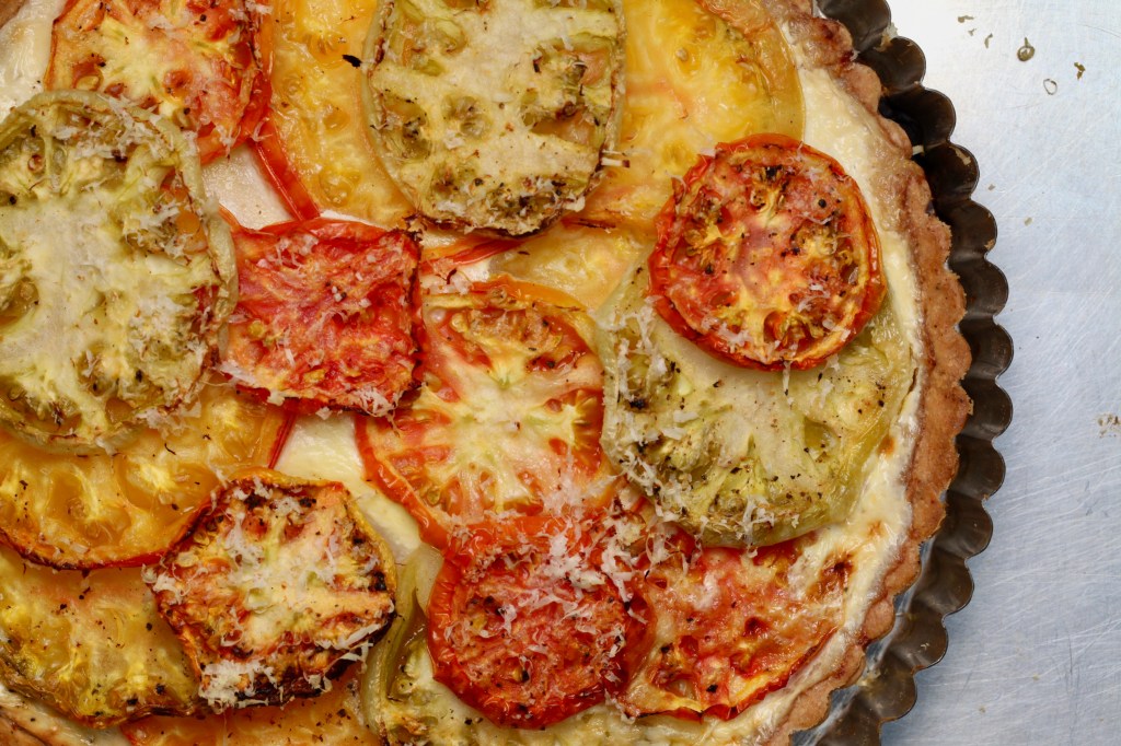 Torta salata con ricotta e pomodori