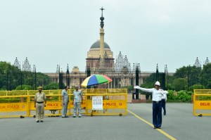 Delhi traffic police is now wearing body cameras