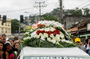 Enterro Rio de Janeiro Ágatha Vitória Sales Felix