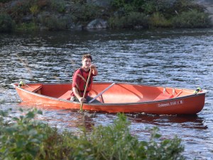 After arguably his worst week in his political career, Justin Trudeau decided to do what he’s best at, and powered a canoe across a lake towards a gaggle of reporters.