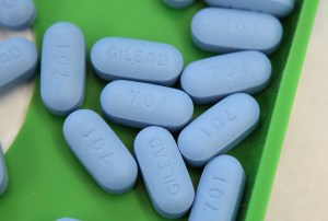 Calon Penghuni Neraka: Perusahaan Farmasi Besar Dulang Profit dari Pencegahan HIV gilead, prep, descovy, truvada, hiv, pharmaceuticals, fda, drugs,