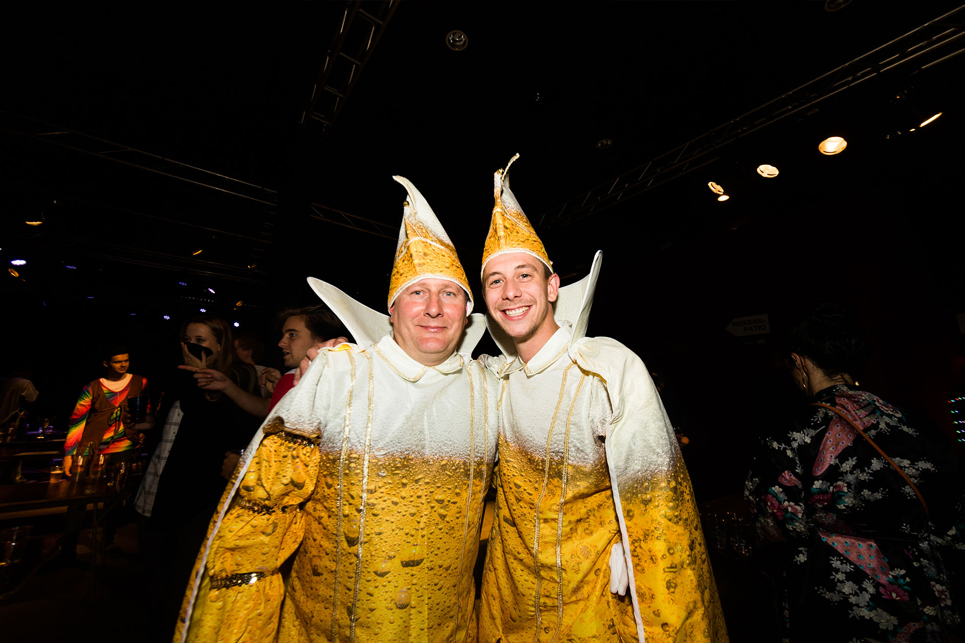 1572011454180-belgisch-kampioenschap-beerpong-Beerkoning-Steve-en-Bierprins-Kenny