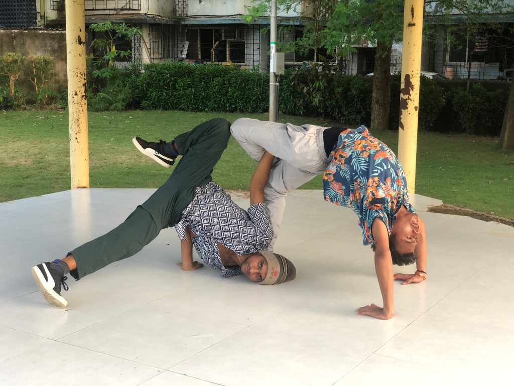 Deaf hip hop breakdancer