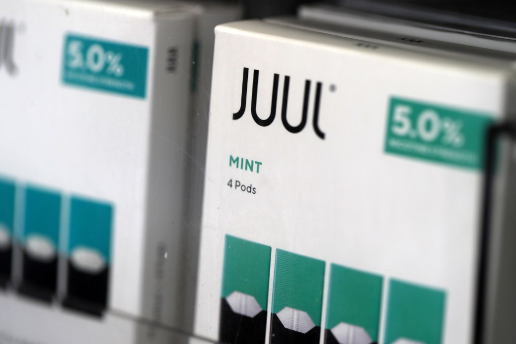 A box of Mint JUUL pods