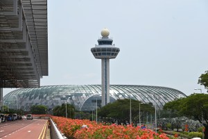 Singapore, Baggage, Handler, Jail, Jailtime, Changi, Airport, Tags, Bags, Mischief