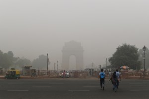 Delhi pollution severe air quality