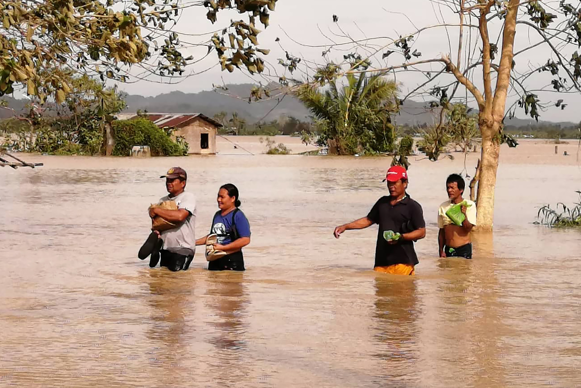 1577369261959-philippines-typhoon-3