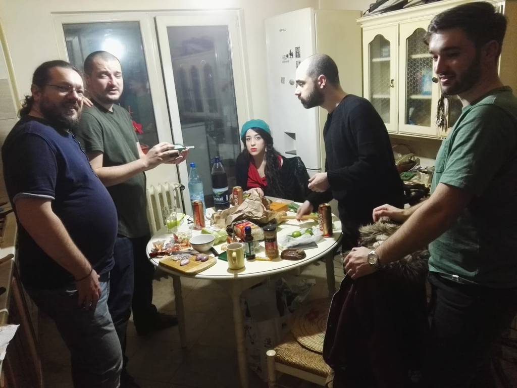 anarhisti din Romania, partid de trolli, protest quesadilla