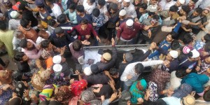 Residents of Old Mustafabad in Northeast Delhi came out in large numbers to pay their respects to Hashim and Aamir, two brothers who were brutally killed in the Delhi riots. 42 people were killed in Delhi as clashes spiralled into bloodshed, arson and ran