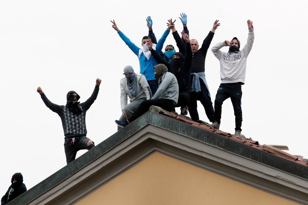 italy coronavirus prison riots