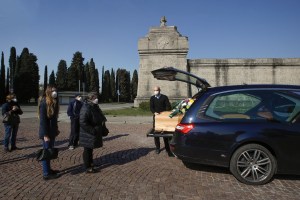 italy crematorium bergamo coronavirus