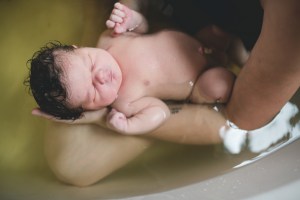 newborn-in-bath