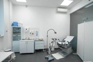 ARC_Getty_599709216_Doctors_office_wide_angle_VICE_RF