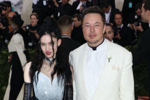 X Æ A-12 nama anak Elon Musk Grimes tak bisa didaftarkan jadi akta kelahiran