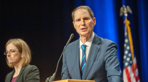 Sen. Ron Wyden (D-OR)