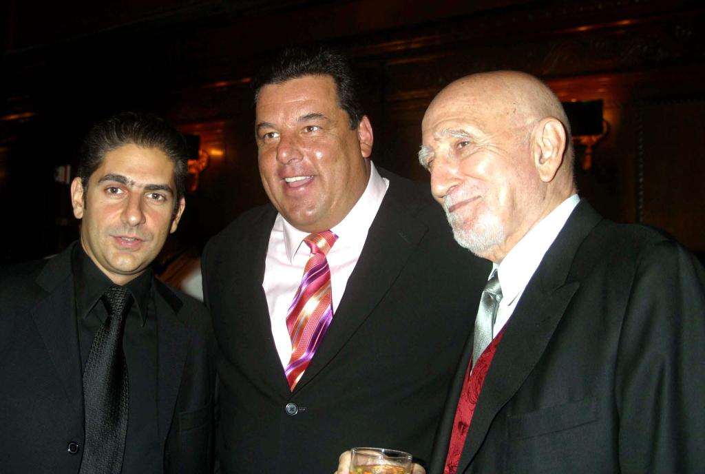 Michael Imperioli, Steve Schirripa y Dominic Chiapas The Sopranos