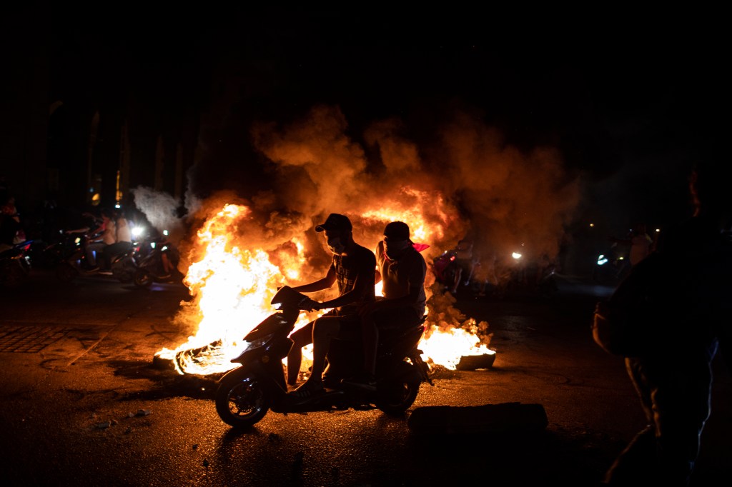 beirut protest