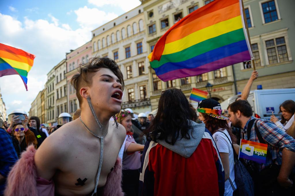 krakow pride parade