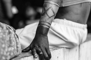 Mano maquillaje Embera