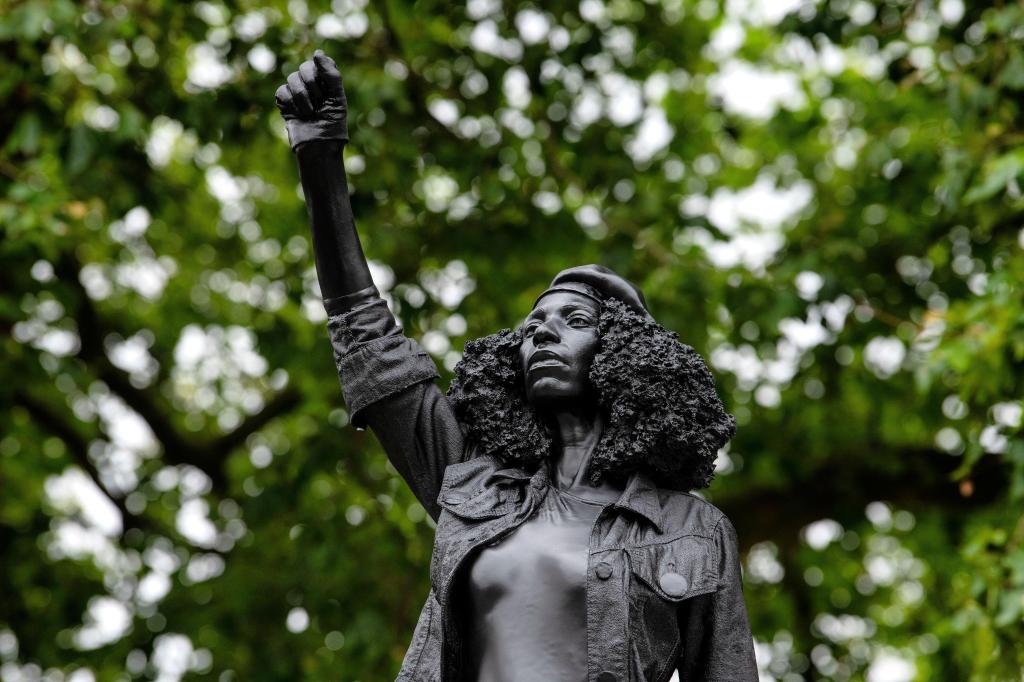 black lives matter statue bristol