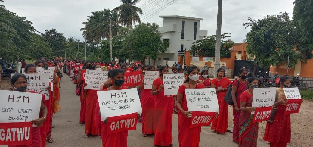 1595350821023-India-garment-factory-workers-protesting-2-Courtesy-of-New-Trade-Union-Initiative