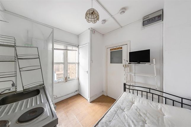 Studio for sale Notting Hill