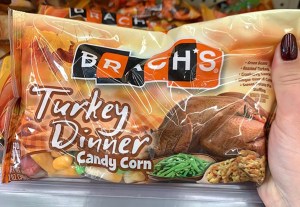 photo-thanksgiving-turkey-dinner-candy-corn-brachs-walgreens