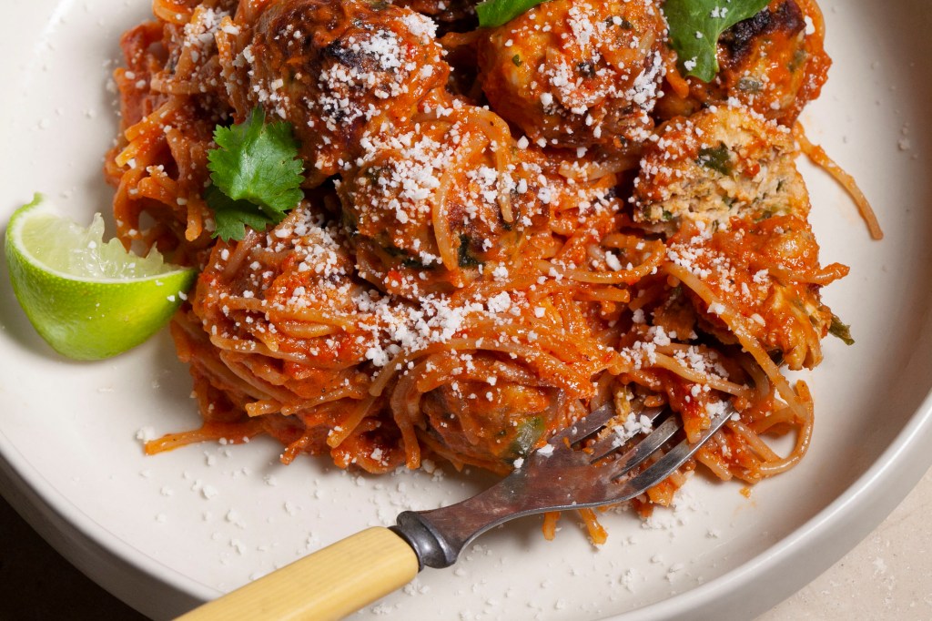 fideos-meatballs-recipe