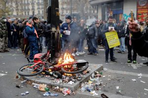 vélo paris gilets jaunes