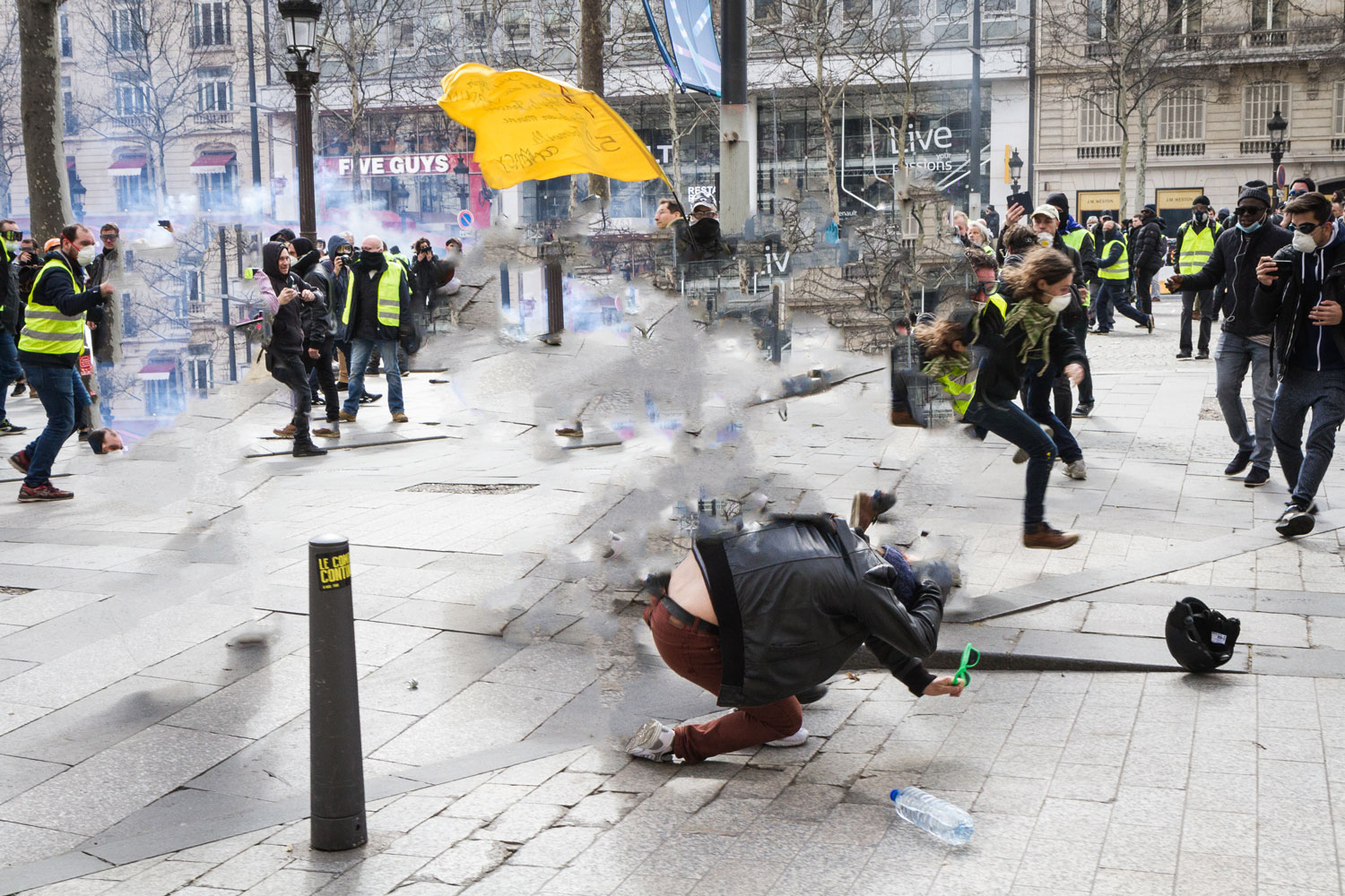 Thierry-Fournier-La-Main-Invisible-Amaury-Cornu-1500px.jpg