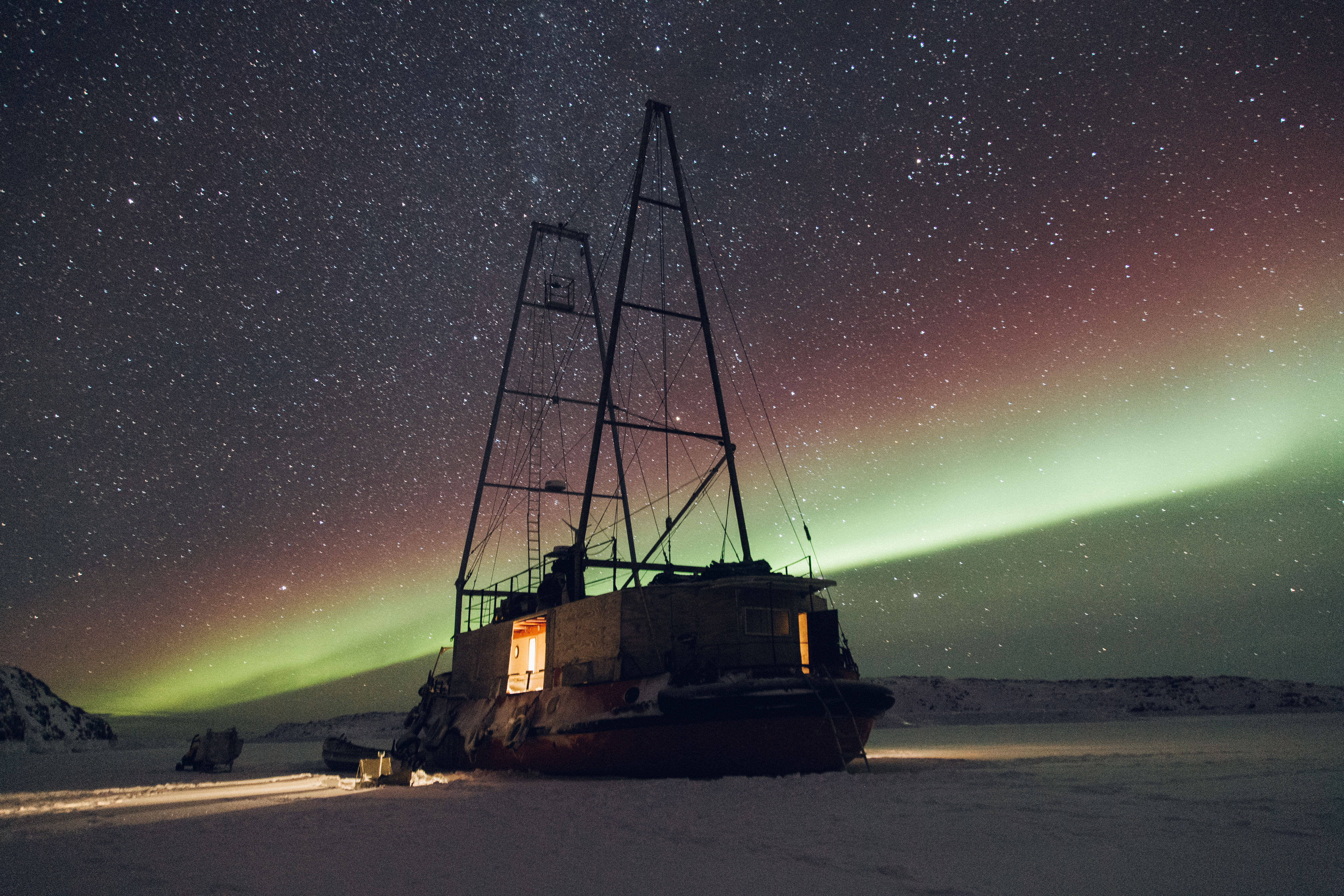 THE MANGUIER BOAT IN THE ARCTIC SEA