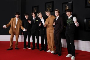 bts at the 2021 grammy red carpet